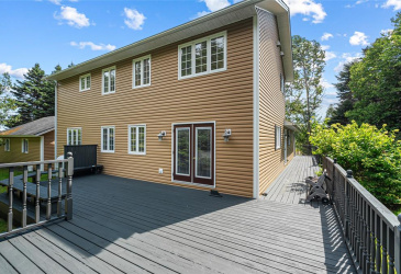 21 ATLANTIC STREET, MARYSTOWN, Newfoundland, Canada A0E 2M0, ,2 BathroomsBathrooms,Residential,Reduced,ATLANTIC STREET,4647