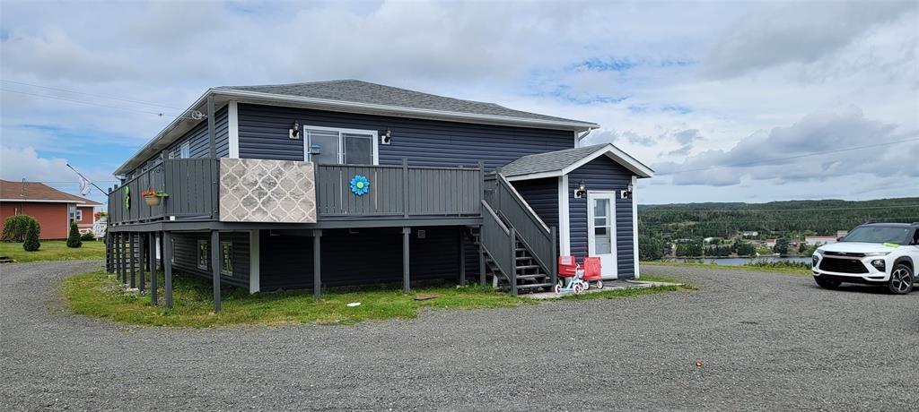 10 CRESTVIEW HEIGHTS, MARYSTOWN, Newfoundland, Canada A0E 2M0, ,3 BathroomsBathrooms,Residential,For Sale,CRESTVIEW HEIGHTS,4649
