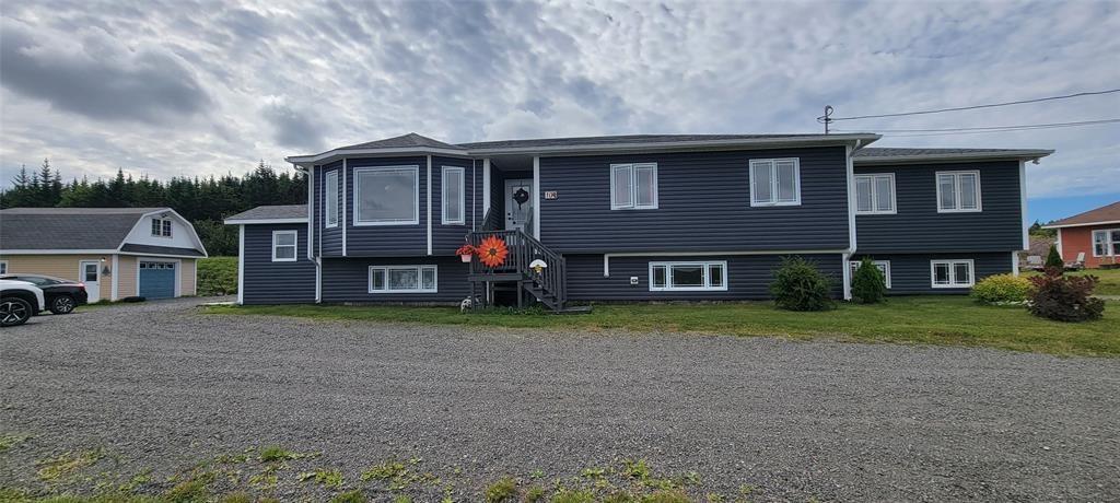 10 CRESTVIEW HEIGHTS, MARYSTOWN, Newfoundland, Canada A0E 2M0, ,3 BathroomsBathrooms,Residential,For Sale,CRESTVIEW HEIGHTS,4649