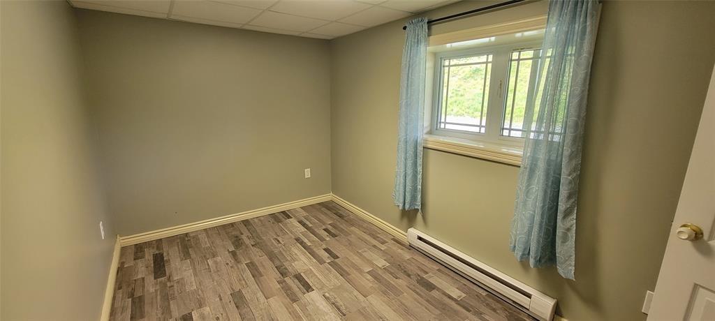 10 CRESTVIEW HEIGHTS, MARYSTOWN, Newfoundland, Canada A0E 2M0, ,3 BathroomsBathrooms,Residential,For Sale,CRESTVIEW HEIGHTS,4649