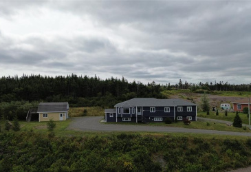 10 CRESTVIEW HEIGHTS, MARYSTOWN, Newfoundland, Canada A0E 2M0, ,3 BathroomsBathrooms,Residential,For Sale,CRESTVIEW HEIGHTS,4649