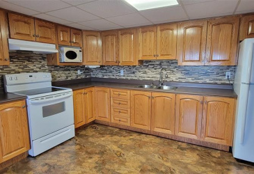 10 CRESTVIEW HEIGHTS, MARYSTOWN, Newfoundland, Canada A0E 2M0, ,3 BathroomsBathrooms,Residential,For Sale,CRESTVIEW HEIGHTS,4649