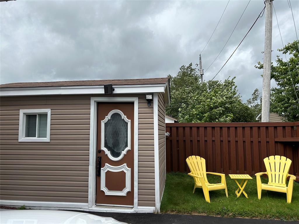 58 LONDON ROAD, CARBONEAR, Newfoundland, Canada A1A 1A6, ,1 BathroomBathrooms,Residential,Reduced,LONDON ROAD,5066