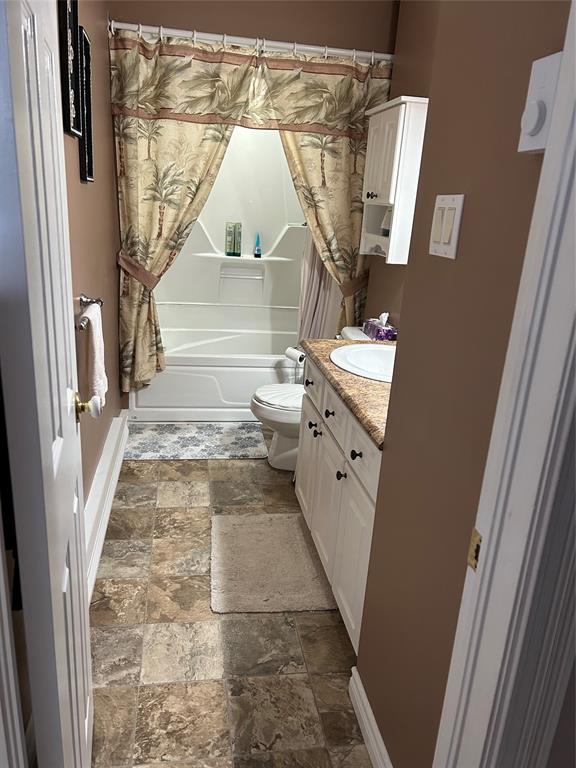 58 LONDON ROAD, CARBONEAR, Newfoundland, Canada A1A 1A6, ,1 BathroomBathrooms,Residential,Reduced,LONDON ROAD,5066