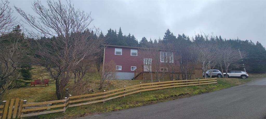 11-15 SOUTHSIDE ROAD, PORT AUX BRAS, Newfoundland, Canada A0E 1E0, ,1 BathroomBathrooms,Residential,Reduced,SOUTHSIDE ROAD,5340