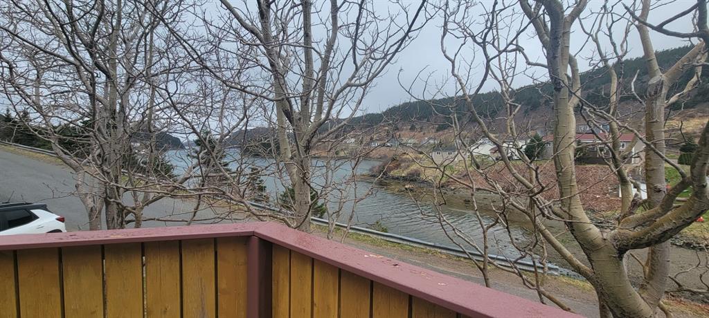 11-15 SOUTHSIDE ROAD, PORT AUX BRAS, Newfoundland, Canada A0E 1E0, ,1 BathroomBathrooms,Residential,Reduced,SOUTHSIDE ROAD,5340