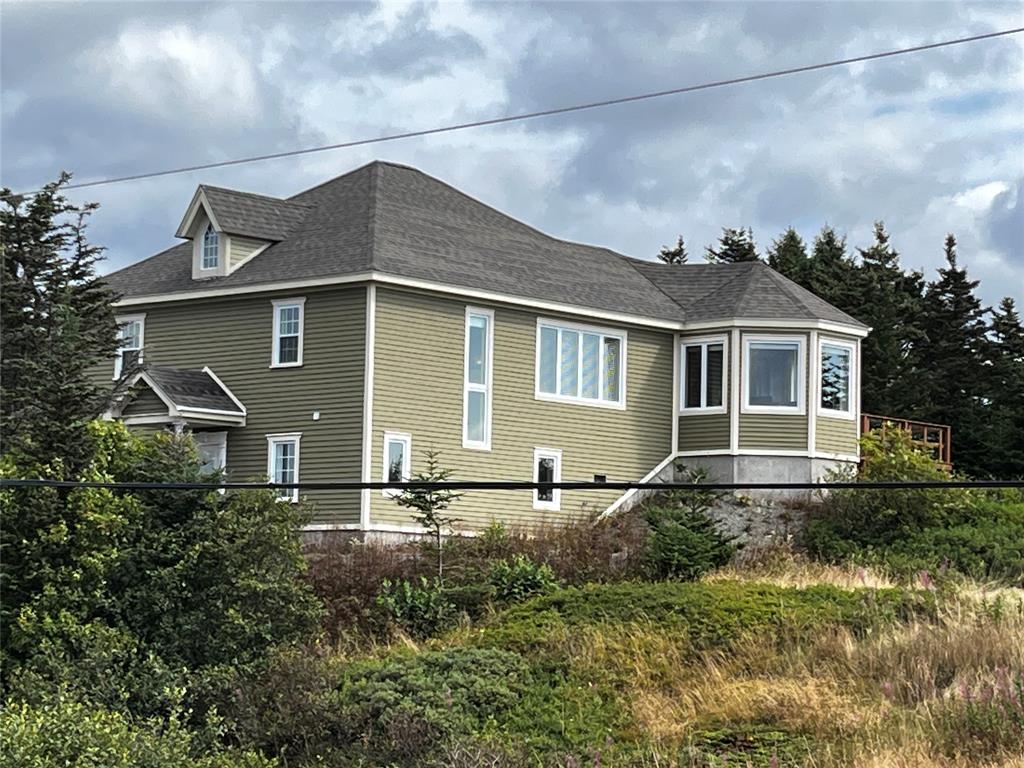 1 SHIP COVE ROAD, PORT REXTON, Newfoundland, Canada A0C 2H0, ,2 BathroomsBathrooms,Residential,Reduced,SHIP COVE ROAD,5636