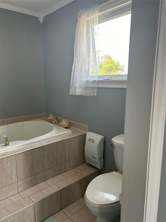 25 MAIN ROAD, PORT DE GRAVE, Newfoundland, Canada A0A 3J0, ,3 BathroomsBathrooms,Residential,For Sale,MAIN ROAD,5658