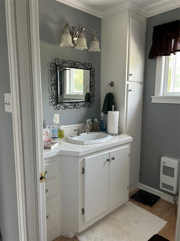 25 MAIN ROAD, PORT DE GRAVE, Newfoundland, Canada A0A 3J0, ,3 BathroomsBathrooms,Residential,For Sale,MAIN ROAD,5658