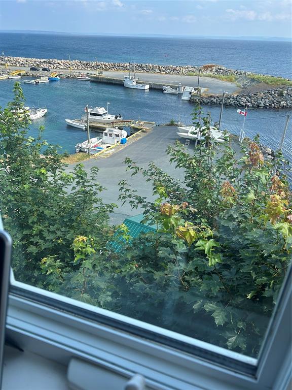 25 MAIN ROAD, PORT DE GRAVE, Newfoundland, Canada A0A 3J0, ,3 BathroomsBathrooms,Residential,For Sale,MAIN ROAD,5658