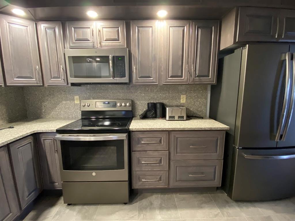 35 RATTLEY ROW, BRIGUS, Newfoundland, Canada A0A 1K0, ,1 BathroomBathrooms,Residential,Reduced,RATTLEY ROW,5678