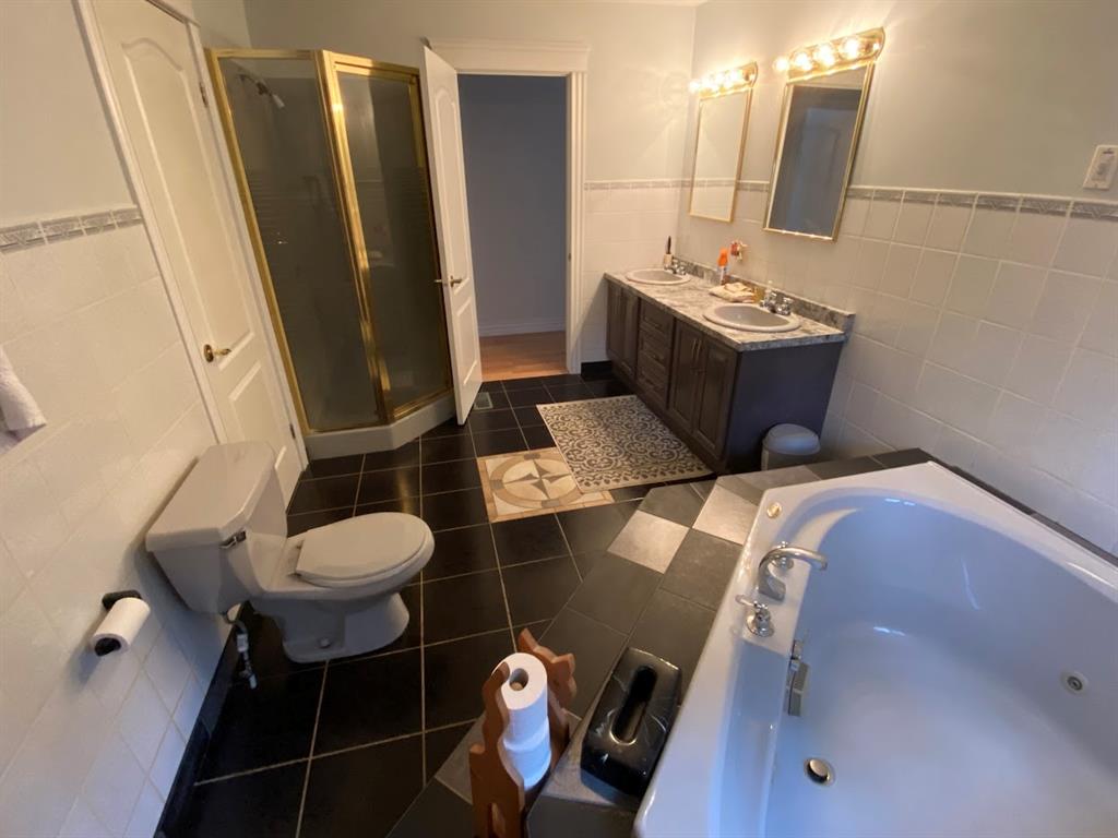 35 RATTLEY ROW, BRIGUS, Newfoundland, Canada A0A 1K0, ,1 BathroomBathrooms,Residential,Reduced,RATTLEY ROW,5678