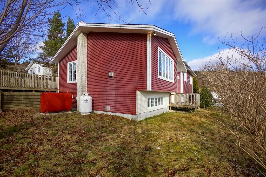 35 RATTLEY ROW, BRIGUS, Newfoundland, Canada A0A 1K0, ,1 BathroomBathrooms,Residential,Reduced,RATTLEY ROW,5678