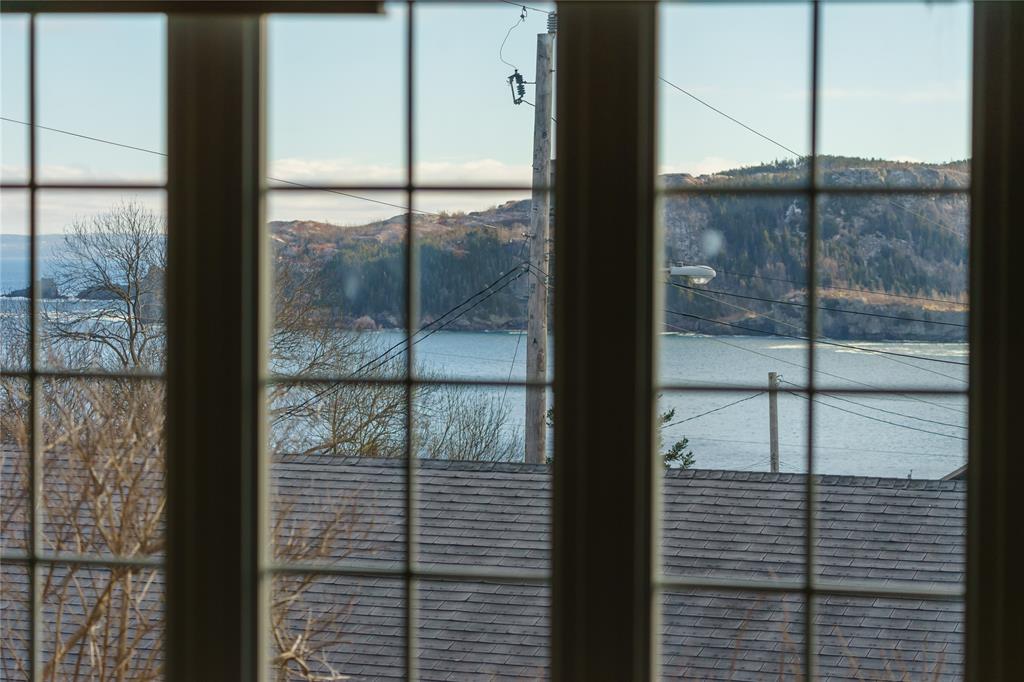 35 RATTLEY ROW, BRIGUS, Newfoundland, Canada A0A 1K0, ,1 BathroomBathrooms,Residential,Reduced,RATTLEY ROW,5678