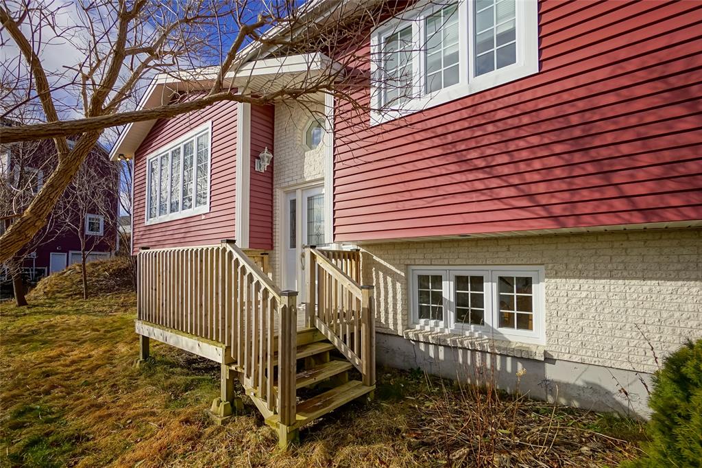 35 RATTLEY ROW, BRIGUS, Newfoundland, Canada A0A 1K0, ,1 BathroomBathrooms,Residential,Reduced,RATTLEY ROW,5678