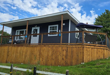 2-4 JORGENSEN'S ROAD, BURIN, Newfoundland, Canada A0E 1E0, ,1 BathroomBathrooms,Residential,Reduced,JORGENSEN'S ROAD,5692