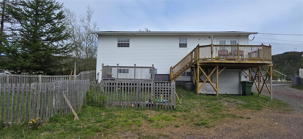 364 MAIN STREET, BURIN, Newfoundland, Canada A0E 1E0, ,2 BathroomsBathrooms,Residential,Sold,MAIN STREET,5693
