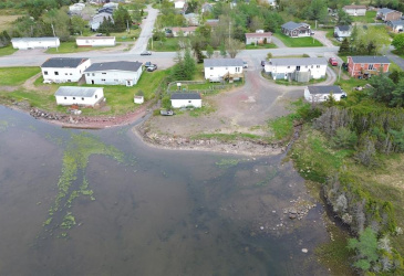 364 MAIN STREET, BURIN, Newfoundland, Canada A0E 1E0, ,2 BathroomsBathrooms,Residential,Sold,MAIN STREET,5693