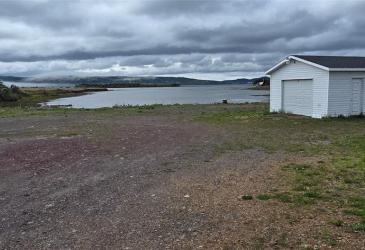 364 MAIN STREET, BURIN, Newfoundland, Canada A0E 1E0, ,2 BathroomsBathrooms,Residential,Sold,MAIN STREET,5693