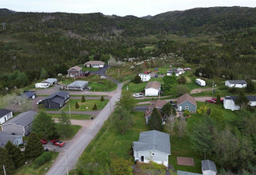 364 MAIN STREET, BURIN, Newfoundland, Canada A0E 1E0, ,2 BathroomsBathrooms,Residential,Sold,MAIN STREET,5693
