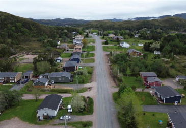 364 MAIN STREET, BURIN, Newfoundland, Canada A0E 1E0, ,2 BathroomsBathrooms,Residential,Sold,MAIN STREET,5693