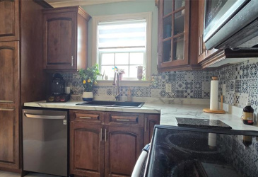364 MAIN STREET, BURIN, Newfoundland, Canada A0E 1E0, ,2 BathroomsBathrooms,Residential,Sold,MAIN STREET,5693