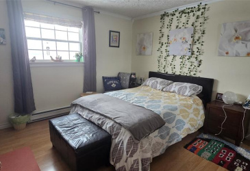 364 MAIN STREET, BURIN, Newfoundland, Canada A0E 1E0, ,2 BathroomsBathrooms,Residential,Sold,MAIN STREET,5693