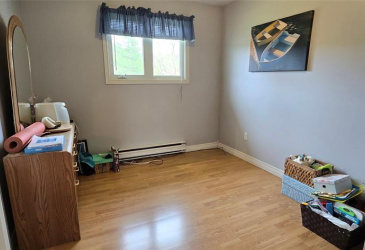 364 MAIN STREET, BURIN, Newfoundland, Canada A0E 1E0, ,2 BathroomsBathrooms,Residential,Sold,MAIN STREET,5693