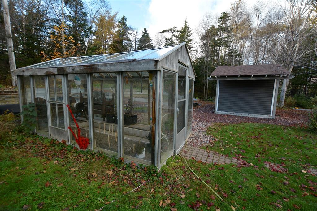 74 MAIN HIGHWAY, BLAKETOWN, Newfoundland, Canada A0B 1C0, ,2 BathroomsBathrooms,Residential,Reduced,MAIN HIGHWAY,5714
