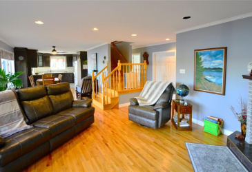 74 MAIN HIGHWAY, BLAKETOWN, Newfoundland, Canada A0B 1C0, ,2 BathroomsBathrooms,Residential,Reduced,MAIN HIGHWAY,5714