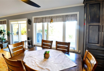 74 MAIN HIGHWAY, BLAKETOWN, Newfoundland, Canada A0B 1C0, ,2 BathroomsBathrooms,Residential,Reduced,MAIN HIGHWAY,5714