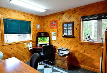 74 MAIN HIGHWAY, BLAKETOWN, Newfoundland, Canada A0B 1C0, ,2 BathroomsBathrooms,Residential,Reduced,MAIN HIGHWAY,5714