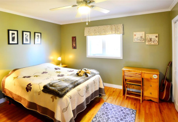 74 MAIN HIGHWAY, BLAKETOWN, Newfoundland, Canada A0B 1C0, ,2 BathroomsBathrooms,Residential,Reduced,MAIN HIGHWAY,5714