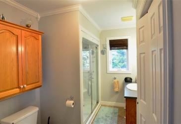 74 MAIN HIGHWAY, BLAKETOWN, Newfoundland, Canada A0B 1C0, ,2 BathroomsBathrooms,Residential,Reduced,MAIN HIGHWAY,5714