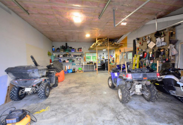 74 MAIN HIGHWAY, BLAKETOWN, Newfoundland, Canada A0B 1C0, ,2 BathroomsBathrooms,Residential,Reduced,MAIN HIGHWAY,5714
