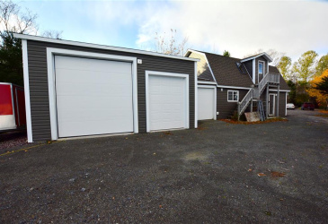 74 MAIN HIGHWAY, BLAKETOWN, Newfoundland, Canada A0B 1C0, ,2 BathroomsBathrooms,Residential,Reduced,MAIN HIGHWAY,5714