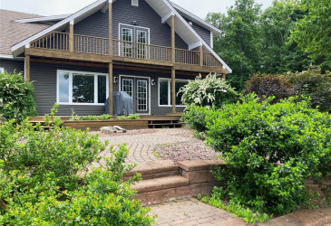 74 MAIN HIGHWAY, BLAKETOWN, Newfoundland, Canada A0B 1C0, ,2 BathroomsBathrooms,Residential,Reduced,MAIN HIGHWAY,5714