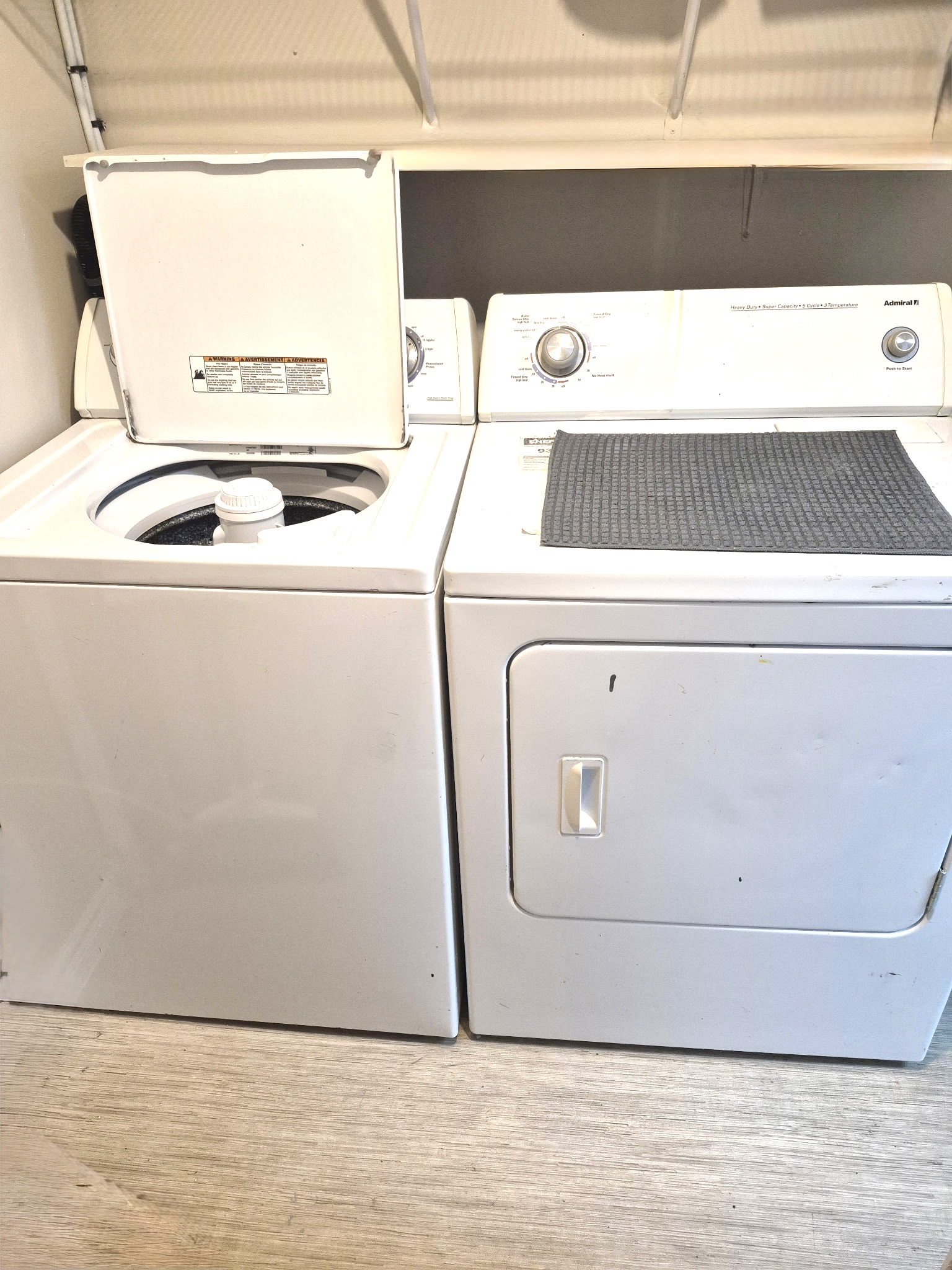 6 CEMETERY ROAD, HODGE'S COVE, Newfoundland, Canada A0E 2A0, ,1 BathroomBathrooms,Residential,For Sale,CEMETERY ROAD,5722