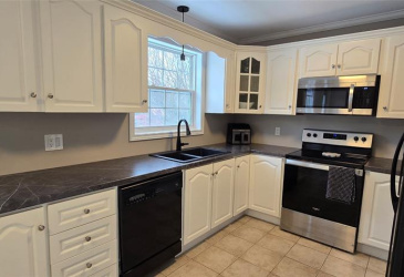 12-14 BRAKE'S PLACE, MARYSTOWN, Newfoundland, Canada A0E 2M0, ,2 BathroomsBathrooms,Residential,Sale Pending,BRAKE'S PLACE,5734
