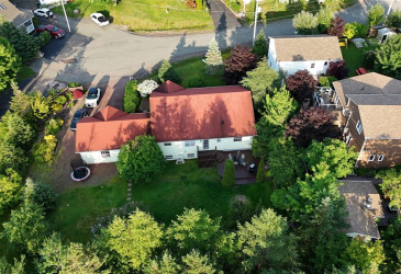 12-14 BRAKE'S PLACE, MARYSTOWN, Newfoundland, Canada A0E 2M0, ,2 BathroomsBathrooms,Residential,Sale Pending,BRAKE'S PLACE,5734