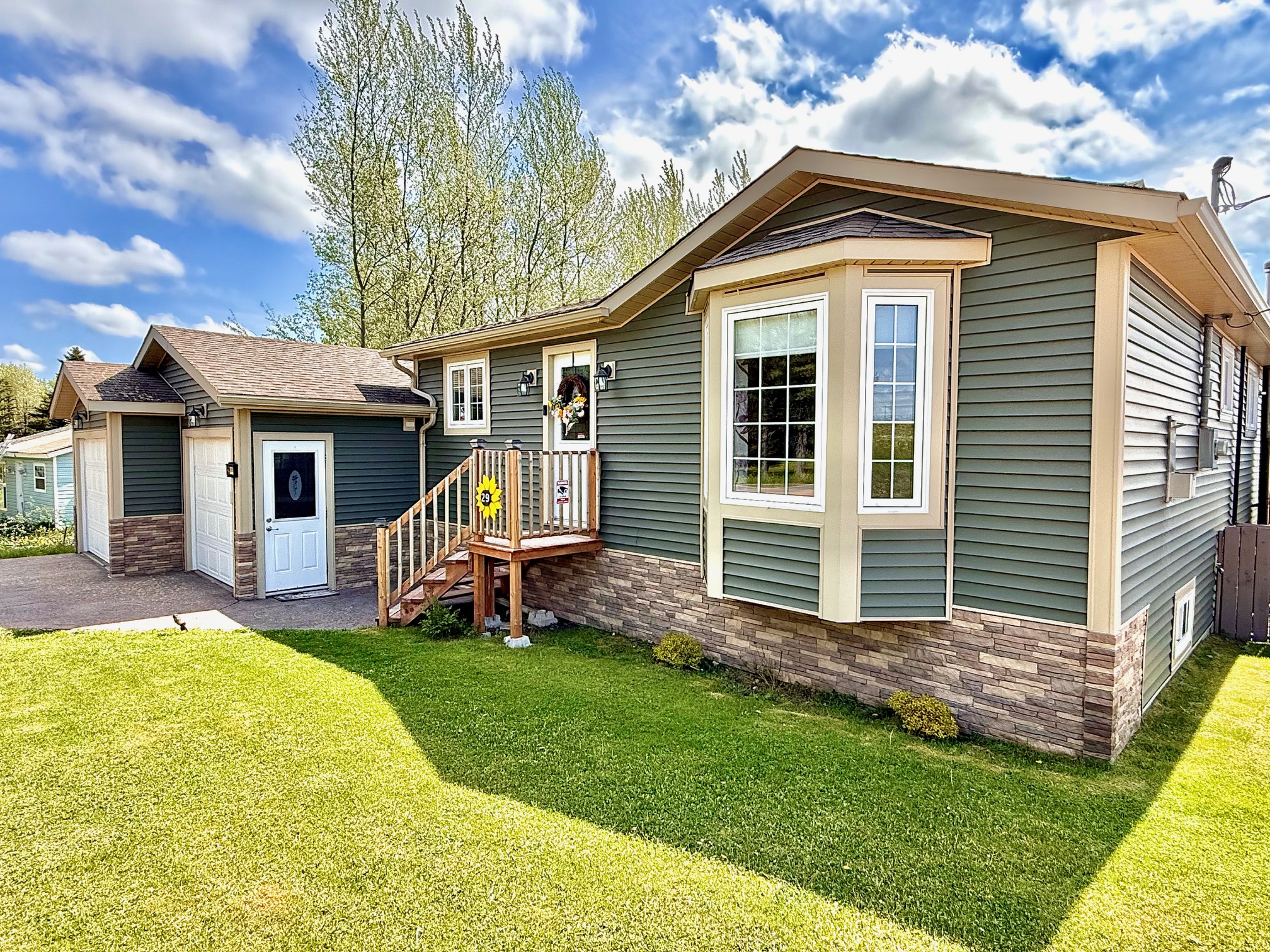 29 OCEANVIEW CRESCENT, BROOKLYN, Newfoundland, Canada A0C 1V0, ,1 BathroomBathrooms,Residential,Reduced,OCEANVIEW CRESCENT,5740