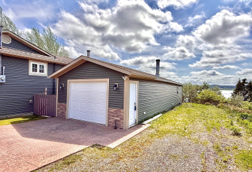 29 OCEANVIEW CRESCENT, BROOKLYN, Newfoundland, Canada A0C 1V0, ,1 BathroomBathrooms,Residential,Reduced,OCEANVIEW CRESCENT,5740 29 OCEANVIEW CRESCENT, BROOKLYN, Newfoundland, Canada A0C 1V0, ,1 BathroomBathrooms,Residential,Reduced,OCEANVIEW CRESCENT,5740