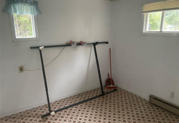 76 MAIN HIGHWAY, BLAKETOWN, Newfoundland, Canada A0B 1C0, ,1 BathroomBathrooms,Residential,For Sale,MAIN HIGHWAY,5746