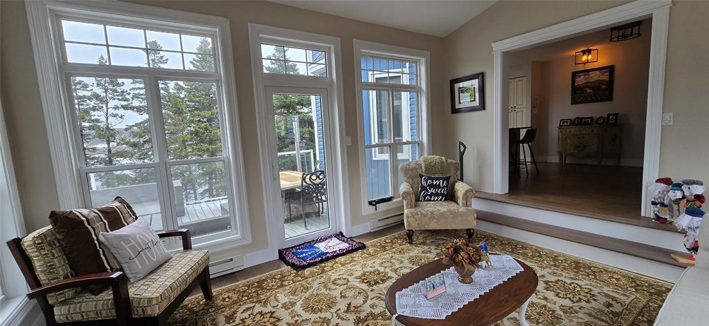 10 BRAKES PLACE, MARYSTOWN, Newfoundland, Canada A0E 2M0, ,3 BathroomsBathrooms,Residential,Reduced,BRAKES PLACE,5749