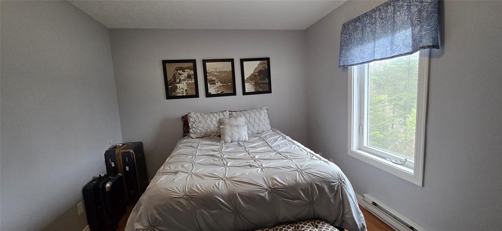 10 BRAKES PLACE, MARYSTOWN, Newfoundland, Canada A0E 2M0, ,3 BathroomsBathrooms,Residential,Reduced,BRAKES PLACE,5749