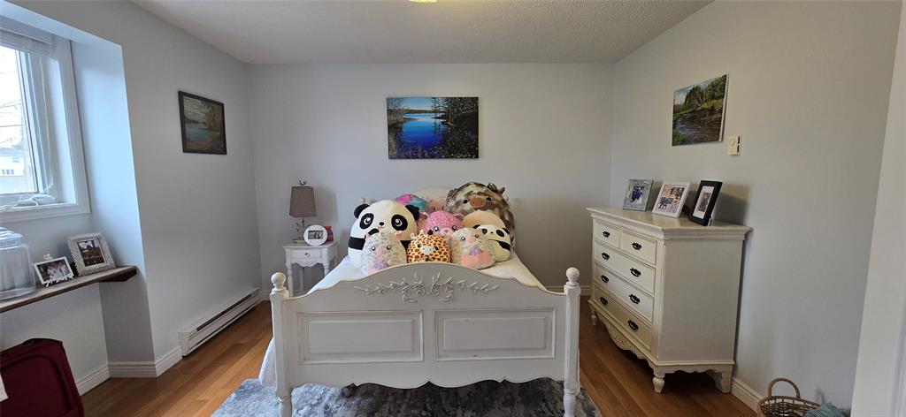 10 BRAKES PLACE, MARYSTOWN, Newfoundland, Canada A0E 2M0, ,3 BathroomsBathrooms,Residential,Reduced,BRAKES PLACE,5749