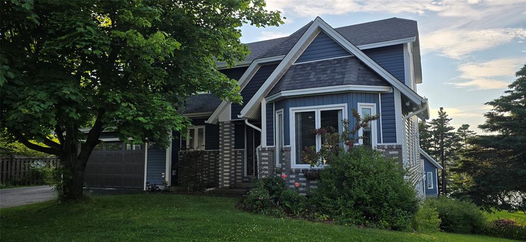 10 BRAKES PLACE, MARYSTOWN, Newfoundland, Canada A0E 2M0, ,3 BathroomsBathrooms,Residential,Reduced,BRAKES PLACE,5749
