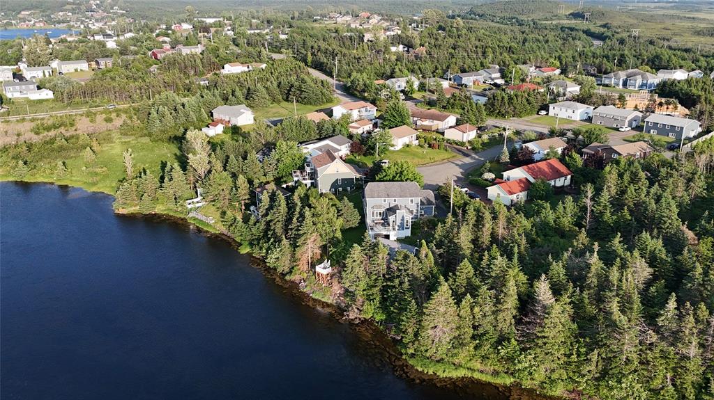 10 BRAKES PLACE, MARYSTOWN, Newfoundland, Canada A0E 2M0, ,3 BathroomsBathrooms,Residential,Reduced,BRAKES PLACE,5749