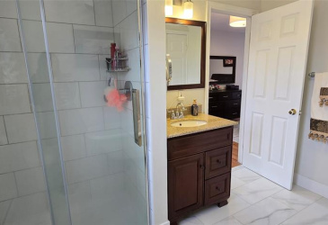 10 BRAKES PLACE, MARYSTOWN, Newfoundland, Canada A0E 2M0, ,3 BathroomsBathrooms,Residential,Reduced,BRAKES PLACE,5749