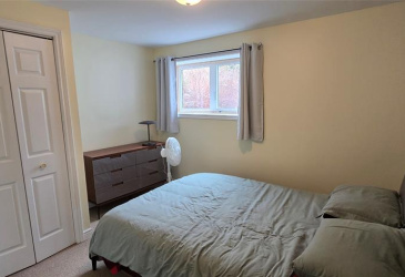 10 BRAKES PLACE, MARYSTOWN, Newfoundland, Canada A0E 2M0, ,3 BathroomsBathrooms,Residential,Reduced,BRAKES PLACE,5749